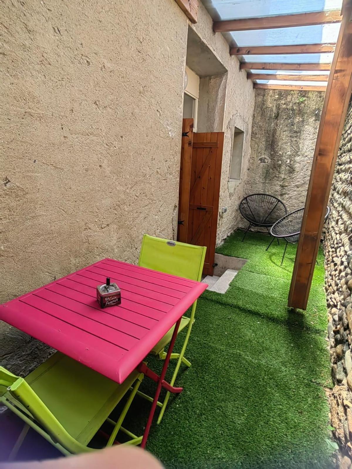 Appartement A Valence 발랑스 외부 사진